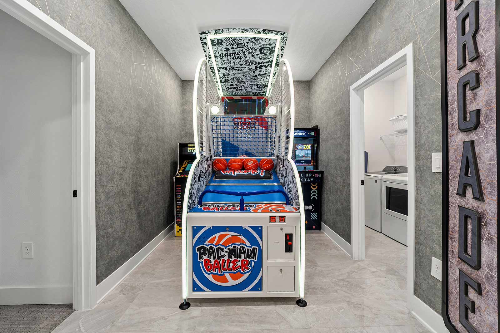arcade with basketball game