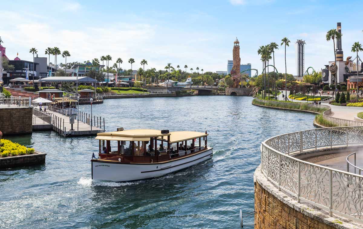 boat ride at universal city walk.